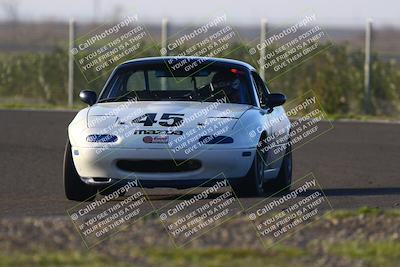 media/Jan-18-2026-CalClub SCCA (Sun) [[8bc6468723]]/Group 7 Race/Turn 1/